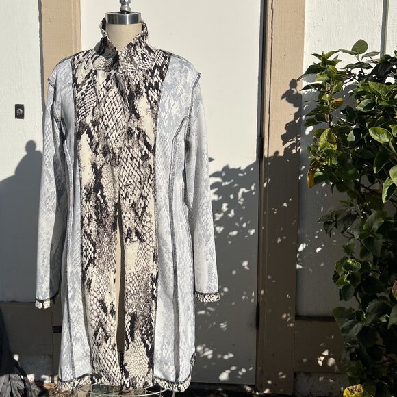 WEAREVER X-Large Black-Brown Cream Animal Print Blazer - Picture 4 of 8